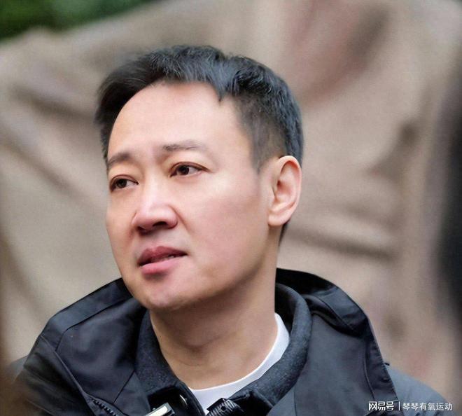 重返CBA!浙江男篮宣布余嘉豪结束西班牙留洋之旅