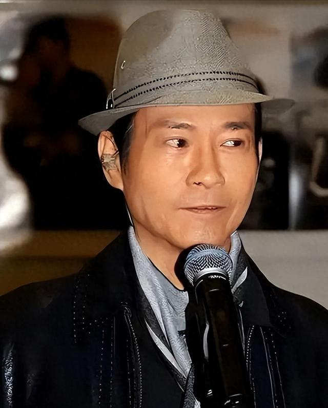 球迷别高兴太早了，济南文旅换帅不等于泰山队崛起，两点才是关键