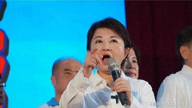 香港为什么现在不再喊超新加坡？因为新加坡，是香港永远的阴影