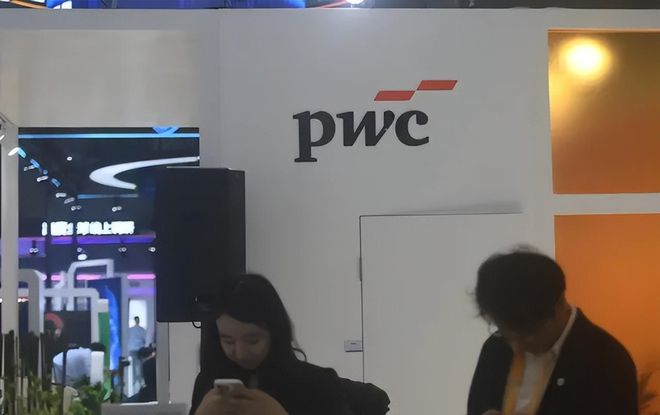 他是中超最肯给小将出战机会的主帅！如今已站稳脚跟，赢得点赞