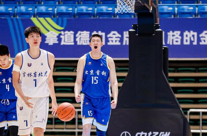 穆帅回归皇马独揽转会大权：钦点三将加盟，高层给予绝对信任