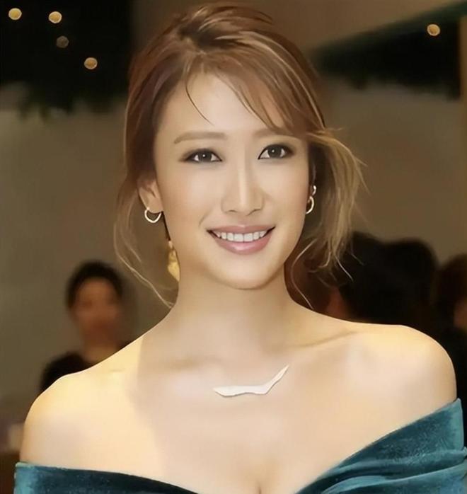 梅西加冕历史助攻王，潘帕斯雄鹰加时涉险过关静候英阿大战+