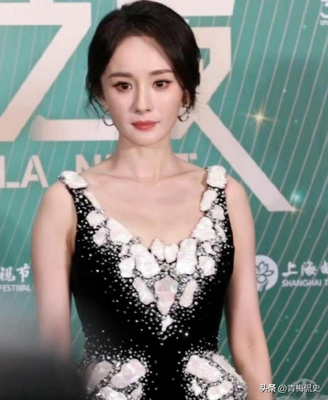 宏远速递！陈老板做重要决定，朱芳雨交接完成正式离队，黄明依将续约