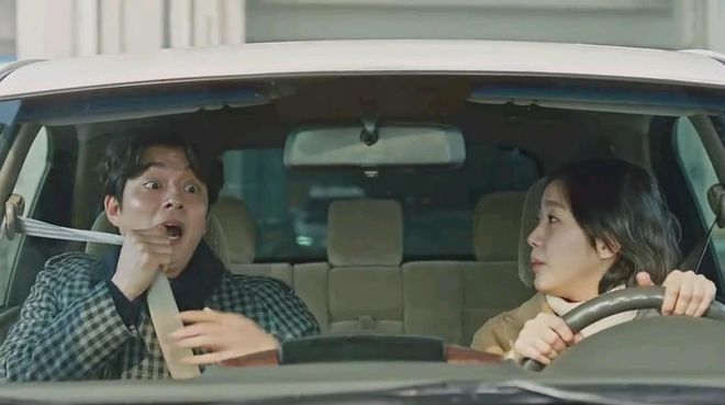 无处不在！特朗普抢镜世界杯颁奖典礼后，遭全网恶搞