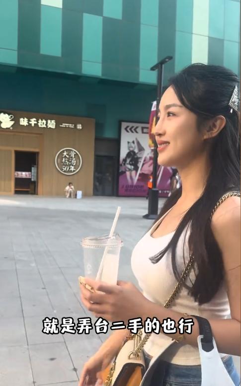 谢贤遗嘱附带多项约束条款：若张柏芝改嫁则自动失去代管资格，且需每月带孩子前往谢贤墓地祭扫；资金严格限定用于教育医疗和生活
