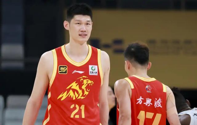 赢麻了！4亿！4亿美元啊！谢谢你，詹姆斯！